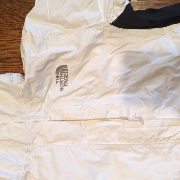The North Face Rain Jacket - size S - Picture 2 of 5